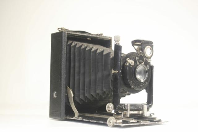 Balgcamera met Erkos Anastigmat Fotar lens.