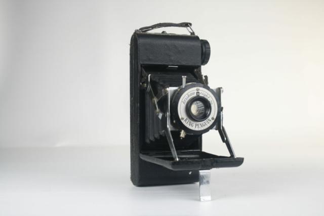 Kershaw Eight-20 King Penguin. 120 film. 1951. Engeland