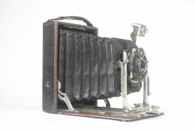 Plaatcamera met Busch doppel Leukar Anastigmat F6.8 No 2 12 F=150