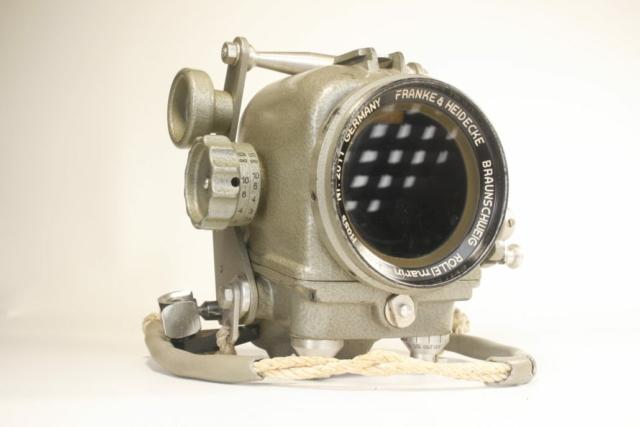 Rollei.Rolleimarin 4 Hans Hass. Onderwater behuizing Rollei TLR’s. 1959. Duitsland