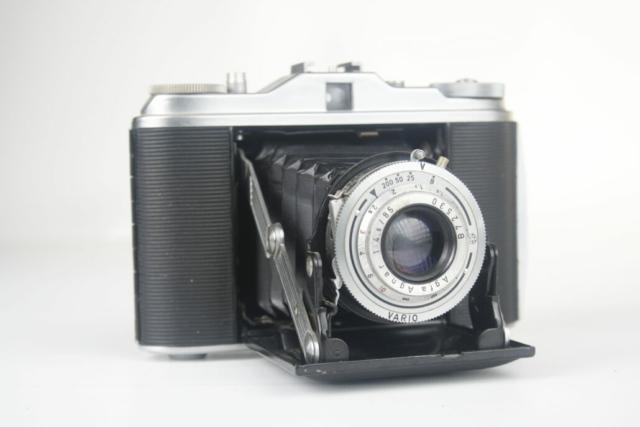 Agfa Isolette. Vario. 1937. 6×6. 120 film. Duitsland.