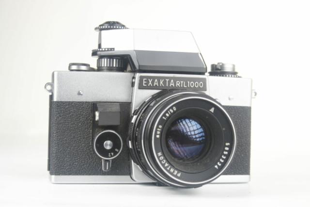 Exakta RTL 1000. Ihagee. 35mm SLR camera. 1969-1973. Duitsland. Exakta RTL 1000. Ihagee. 35mm SLR camera. 1969-1973. Duitsland.