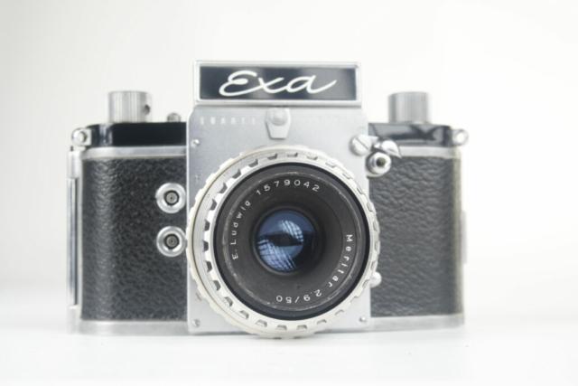 EXA. Ihagee. 35mm SLR camera. 1961. Duitsland. EXA. Ihagee. 35mm SLR camera. 1961. Duitsland.
