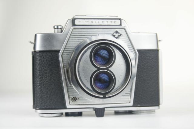 Agfa Flexilette. (Agfa Reflex) 35mm TLR camera. 1960-1961. Duitsland.