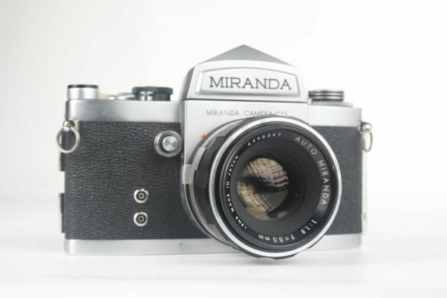 Miranda F. 35mm SLR camera. 1967-1969. Japan.