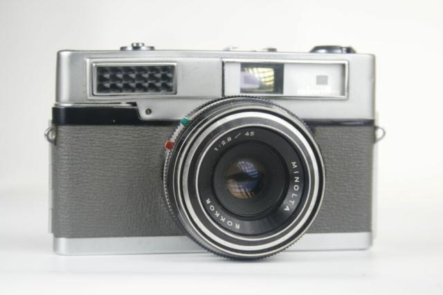 Minolta Uniomat.  35mm rangefinder camera. 1961-1963. Japan.