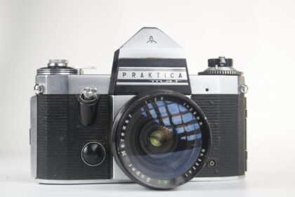 Foto; Praktica camera