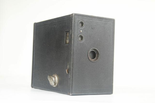 Onbekend XVII. Box camera. Onbekend XVII. Box camera.