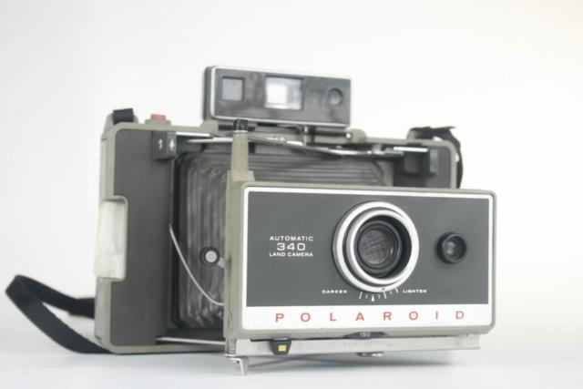 Polaroid Land Camera Automatic. Model 340. 100 Series Packfilm. 1969-1971. USA. Polaroid Land Camera Automatic. Model 340. 100 Series Packfilm. 1969-1971. USA.