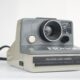 Polaroid Land Camera The Button. SX-70 integraal film. 1981. USA Polaroid Land Camera The Button. SX-70 integraal film. 1981. USA