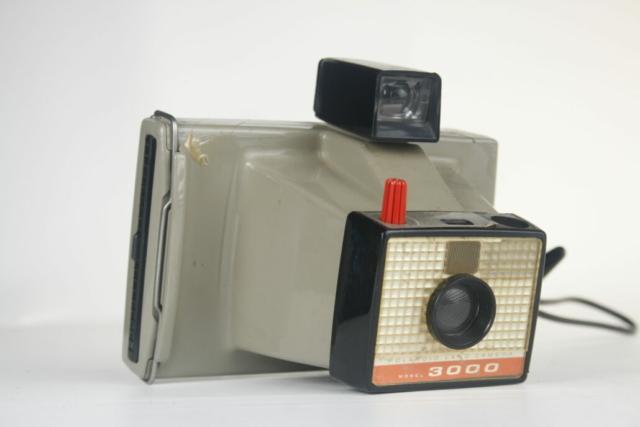 Polaroid Land Camera. Model 3000. 100 Series Packfilm. 1969-1970. USA Polaroid Land Camera. Model 3000. 100 Series Packfilm. 1969-1970. USA